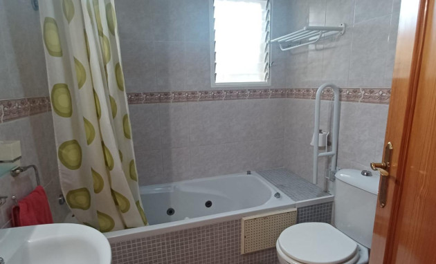 Herverkoop - Bungalow - Gelijkvloers - Orihuela Costa - La Chismosa