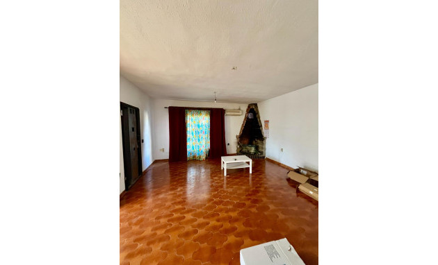 Herverkoop - Villa - Torrevieja - Aguas Nuevas