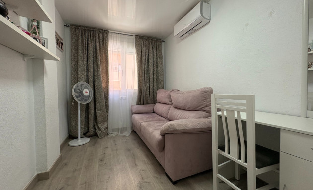 Herverkoop - Apartments - Torrevieja - Centro