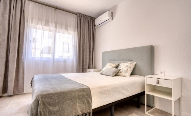 Herverkoop - duplex - Torrevieja - Playa del cura