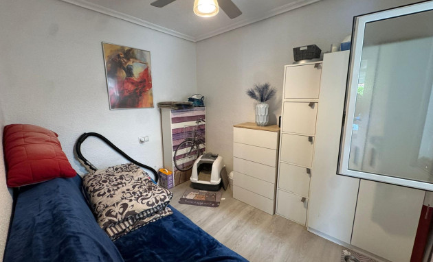 Herverkoop - Bungalow - Gelijkvloers - Torrevieja - La Siesta - El Salado - Torreta