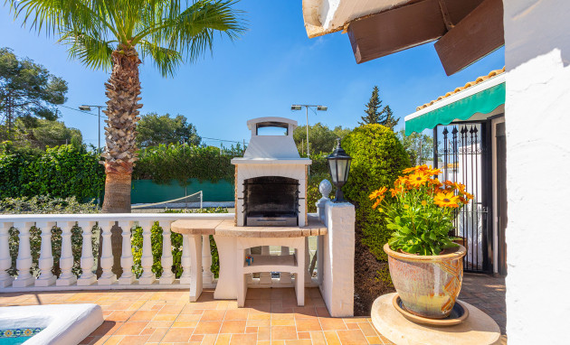 Herverkoop - Detached Villa - Orihuela Costa - Villamartin