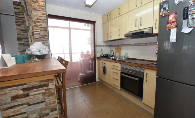 Resale - Apartment - Torrevieja - Torrevieja - Centre
