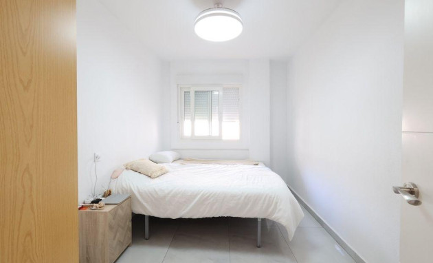 Herverkoop - Apartment - Torrevieja - Acequion
