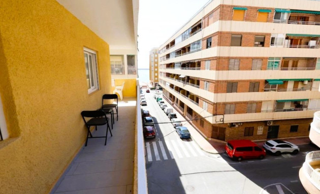 Herverkoop - Apartment - Torrevieja - Acequion