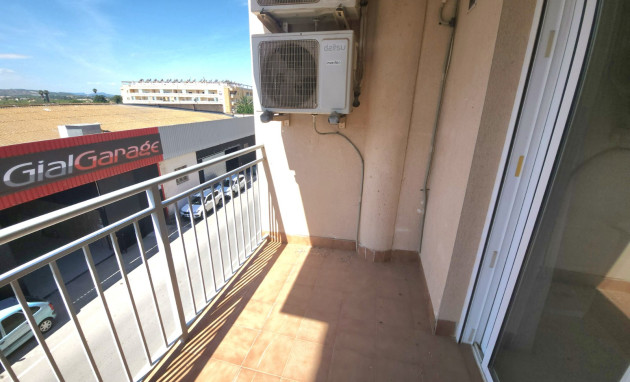 Herverkoop - Apartment - Almoradí
