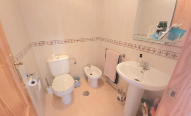 Herverkoop - Apartment - Almoradí
