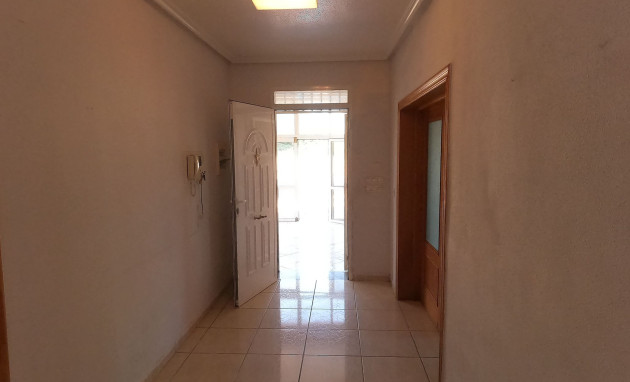 Herverkoop - Detached Villa - Dolores