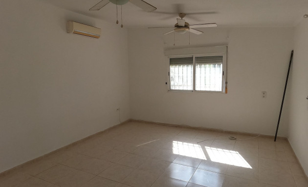 Herverkoop - Detached Villa - Dolores