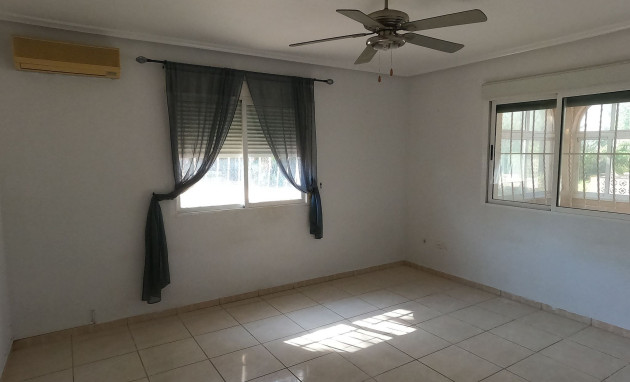 Herverkoop - Detached Villa - Dolores