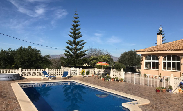 Herverkoop - Detached Villa - Dolores