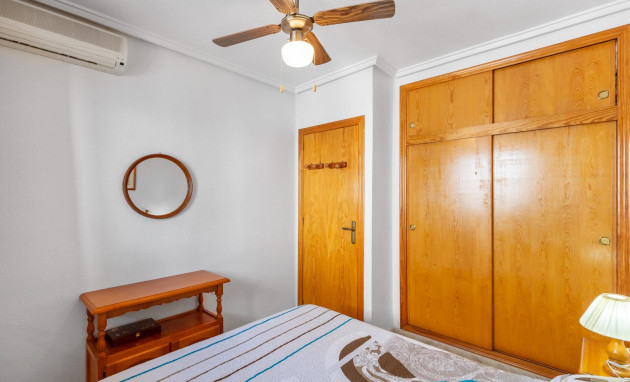 Resale - Apartment - Torrevieja - La Mata