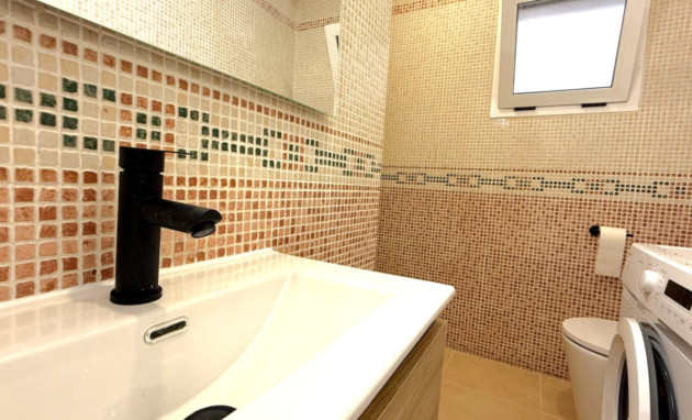 Resale - Apartment - Torrevieja - torrevieja