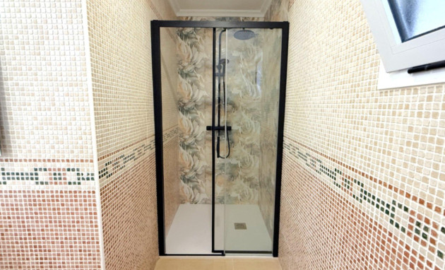 Resale - Apartment - Torrevieja - torrevieja