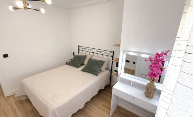 Resale - Apartment - Torrevieja - torrevieja