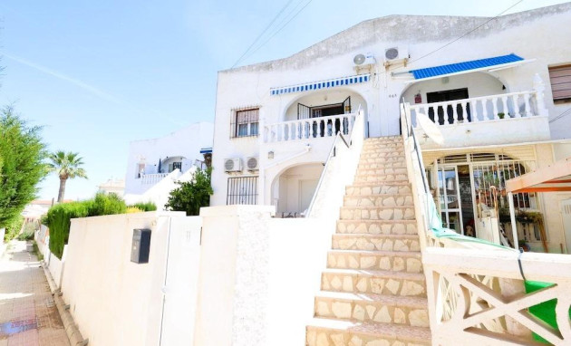 Herverkoop - Bungalow - Gelijkvloers - Torrevieja - La Siesta - El Salado - Torreta