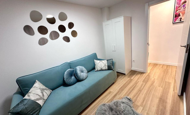 Resale - Apartment - Torrevieja - torrevieja