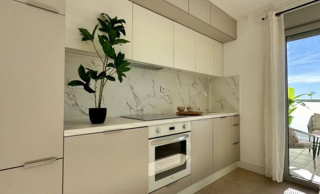 Resale - Apartment - Torrevieja - Torrevieja - Centre