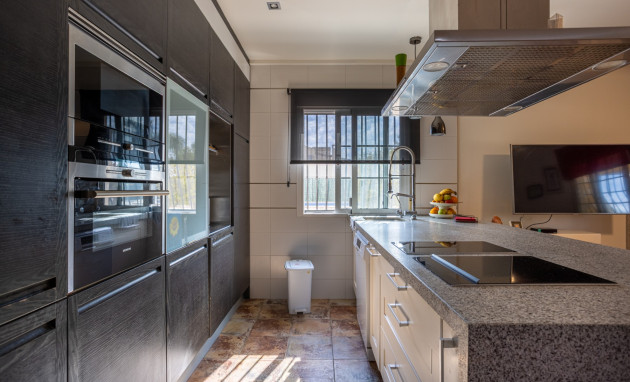 Herverkoop - Detached Villa - Elche - La Hoya