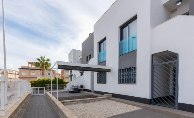 Herverkoop - Bungalow - Gelijkvloers - Torrevieja - Los Balcones - Los Altos del Edén