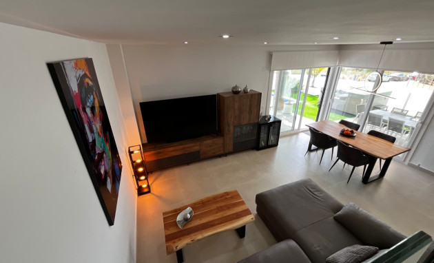 Herverkoop - Detached Villa - Los Montesinos - Entre Naranjos / Vistabella Golf