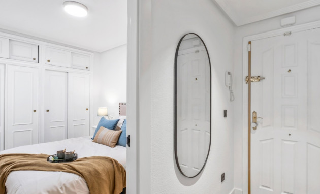 Herverkoop - Apartment - Orihuela Costa - Playa Flamenca