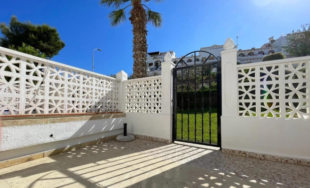 Herverkoop - Bungalow - Gelijkvloers - Torrevieja - Torre la mata