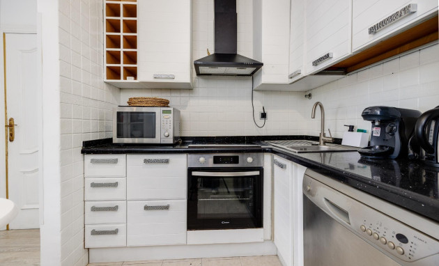 Herverkoop - Apartment - Torrevieja - Centro
