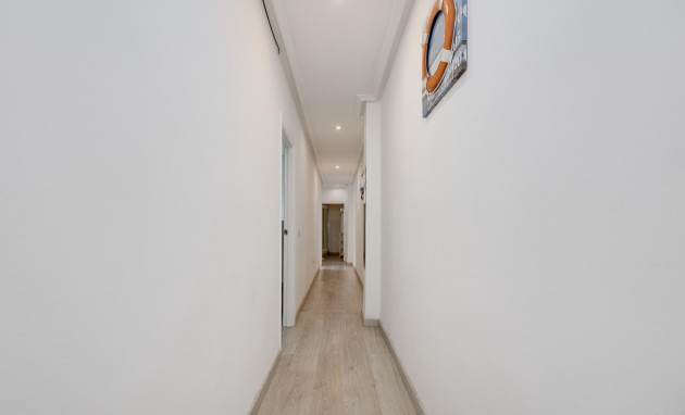 Herverkoop - Apartment - Torrevieja - Centro