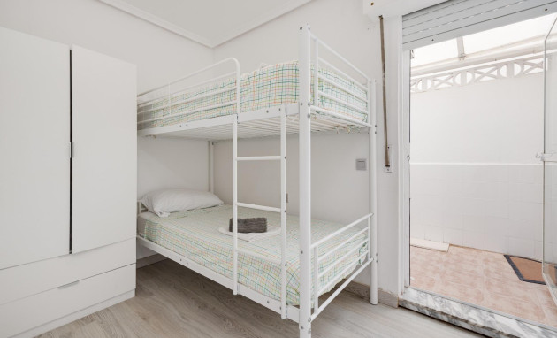 Herverkoop - Apartment - Torrevieja - Centro