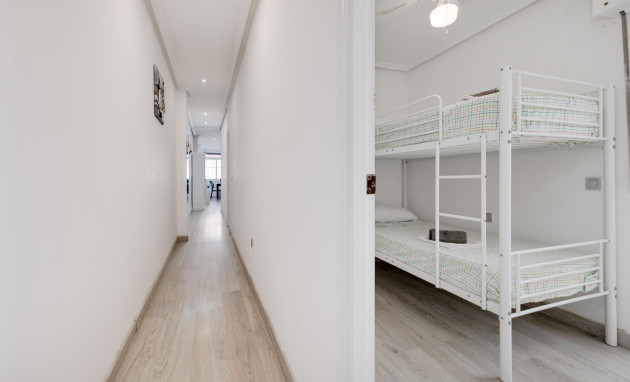 Herverkoop - Apartment - Torrevieja - Centro