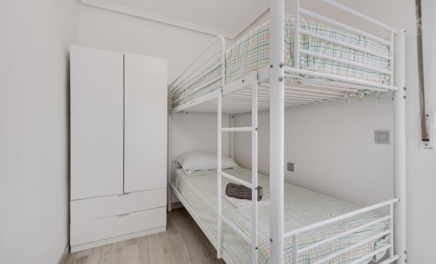 Herverkoop - Apartment - Torrevieja - Centro