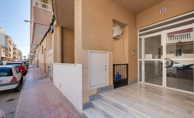 Herverkoop - Apartment - Torrevieja - Centro