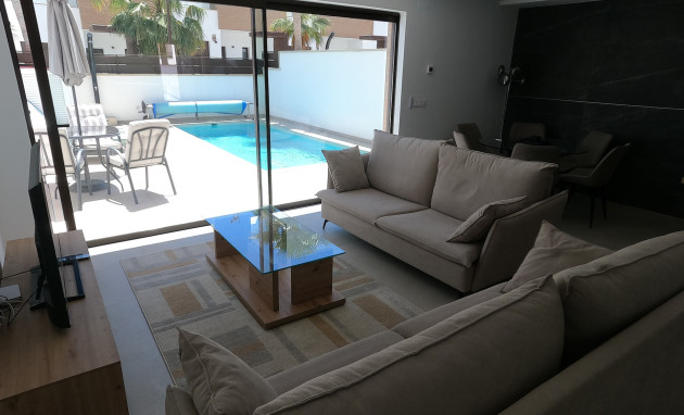 Herverkoop - Detached Villa - Algorfa - La Finca Golf Resort