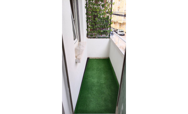 Herverkoop - Apartment - Torrevieja - Torrevieja - Centre
