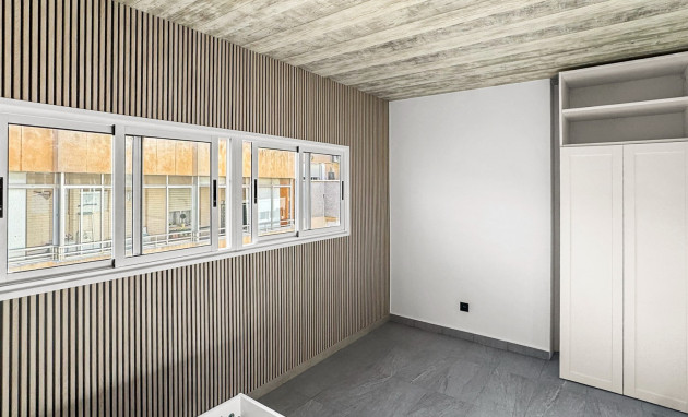 Herverkoop - Apartment - Torrevieja - Torrevieja - Centre