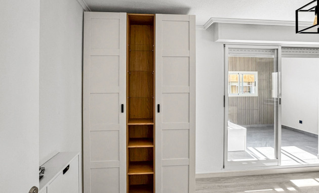 Herverkoop - Apartment - Torrevieja - Torrevieja - Centre