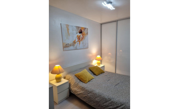 Herverkoop - Apartment - Torrevieja - Playa Los Naufragos