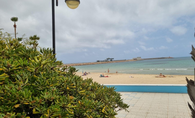 Herverkoop - Apartment - Torrevieja - Playa Los Naufragos