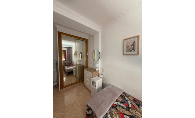 Herverkoop - Apartment - Torrevieja - Torre La Mata