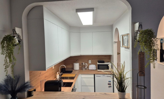 Herverkoop - Apartment - Torrevieja - Torre La Mata