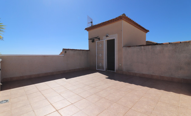 Herverkoop - Detached Villa - San Miguel de Salinas - Lake View Mansions
