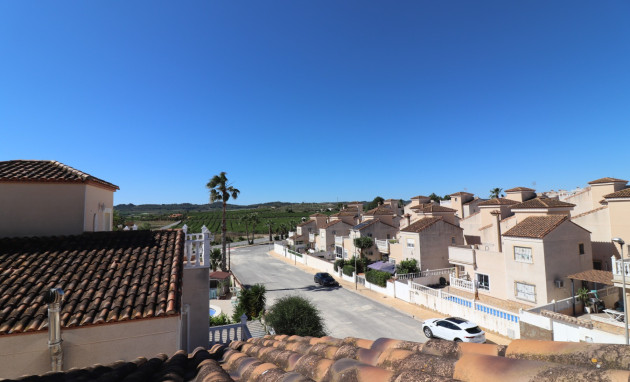 Herverkoop - Detached Villa - San Miguel de Salinas - Lake View Mansions