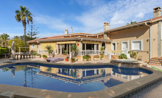 Herverkoop - Detached Villa - Orihuela Costa - Cabo Roig