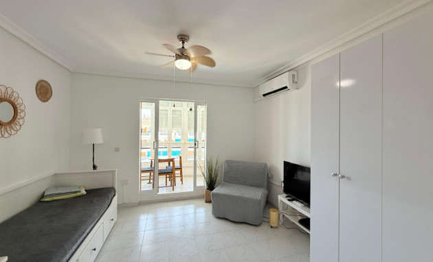 Herverkoop - Apartment - Torrevieja - Torre La Mata