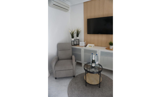 Herverkoop - Apartment - Torrevieja - Torre La Mata