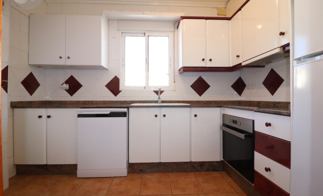 Herverkoop - Detached Villa - San Miguel de Salinas - Lake View Mansions