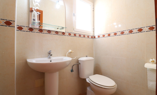 Herverkoop - Detached Villa - San Miguel de Salinas - Lake View Mansions