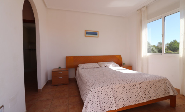 Herverkoop - Detached Villa - San Miguel de Salinas - Lake View Mansions