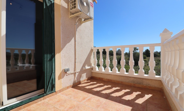 Herverkoop - Detached Villa - San Miguel de Salinas - Lake View Mansions